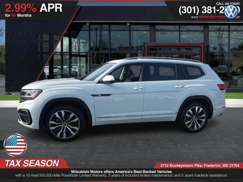 Used 2022 Volkswagen Atlas SEL Premium image 3