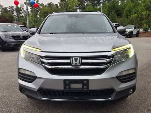 Used 2016 Honda Pilot Elite image 2