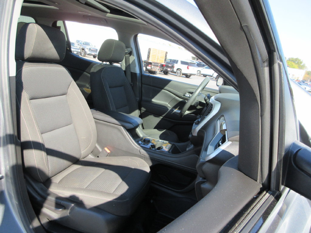 Used 2022 GMC Acadia SLE w/ Driver Convenience Package FWD image 22