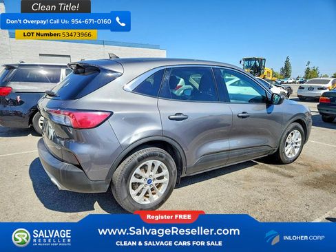 Used 2022 Ford Escape SE FWD image 4