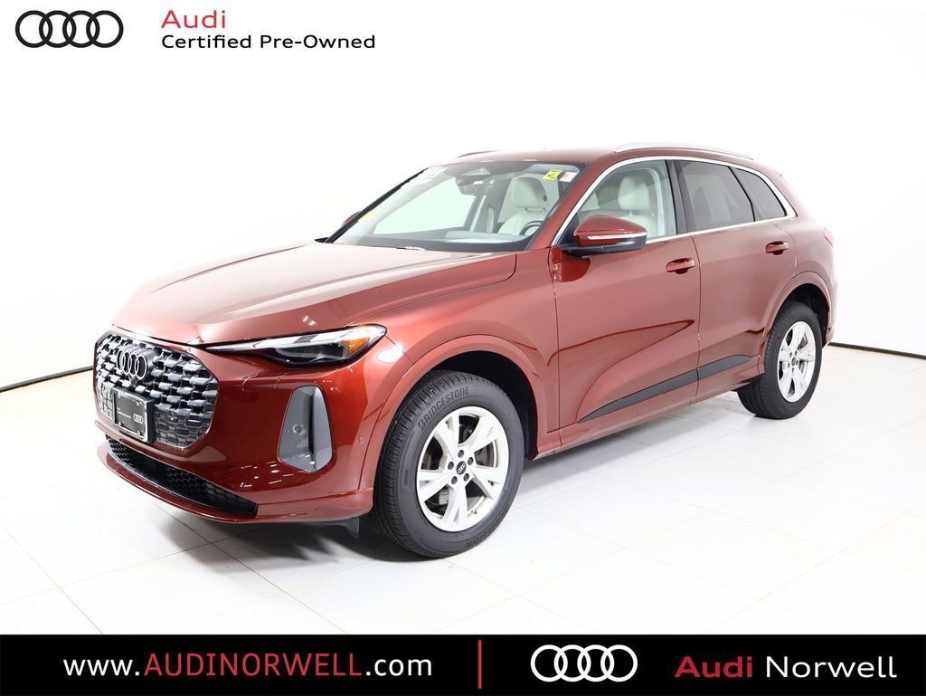 Certified 2025 Audi Q5 Premium AWD/4WD image 11