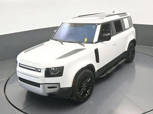 Used 2022 Land Rover Defender 110 S image 49