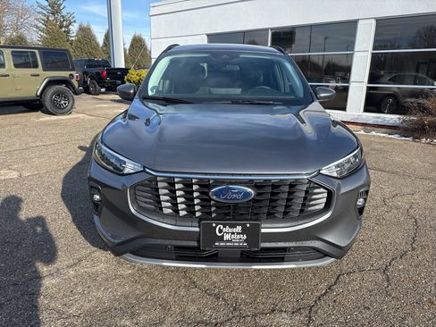 New 2026 Ford Escape SE FWD image 5