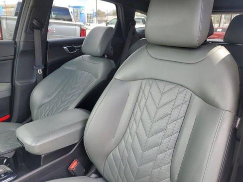 Used 2023 Kia Sportage X-Line w/ X-Line Premium Package image 18