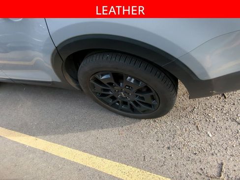 Used 2022 Kia Telluride SX w/ SX Prestige Package AWD/4WD image 5
