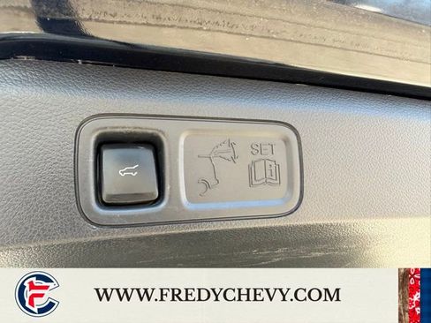 Used 2024 Ford Expedition Limited image 29