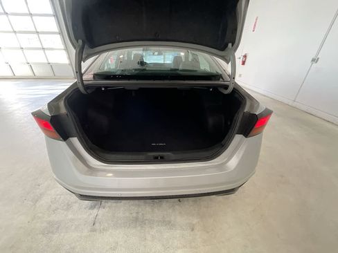 Used 2023 Nissan Altima 2.5 SR image 22