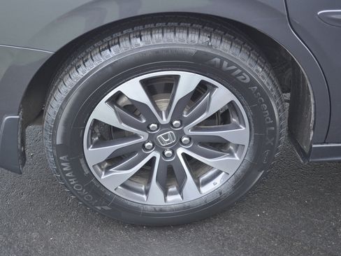 Used 2024 Honda Odyssey EX-L image 9