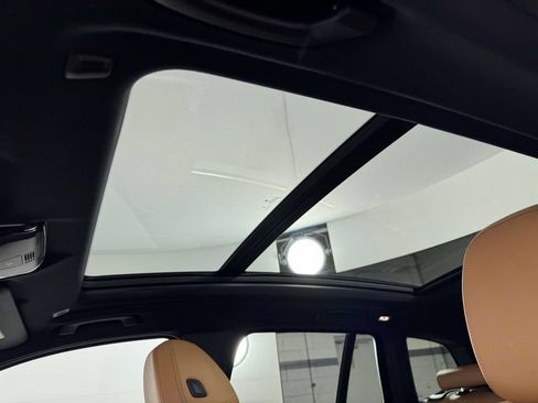 Used 2024 BMW X3 xDrive30i w/ Convenience Package AWD/4WD image 32