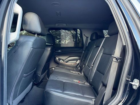 Used 2019 Chevrolet Tahoe LT image 16