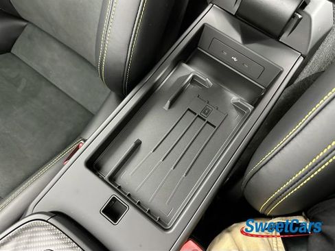 Used 2025 Porsche 911 GT3 RWD image 29