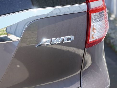 Used 2015 Honda CR-V LX image 8