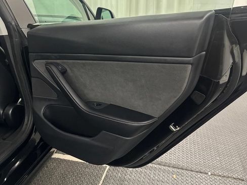 Used 2021 Tesla Model 3 Long Range AWD/4WD image 25