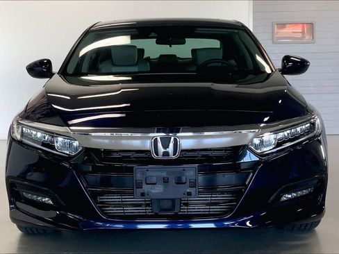 Used 2018 Honda Accord EX image 6