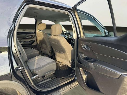 Used 2019 Chevrolet Traverse LT AWD/4WD image 20