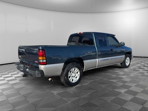 Used 2006 GMC Sierra 1500 SLE w/ Light Duty Power Package image 4