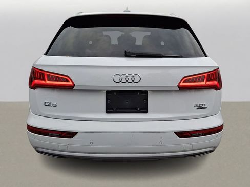 Used 2018 Audi Q5 2.0T Premium Plus w/ Premium Plus Package image 4