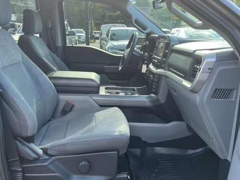 Used 2022 Ford F150 XLT w/ Trailer Tow Package image 27