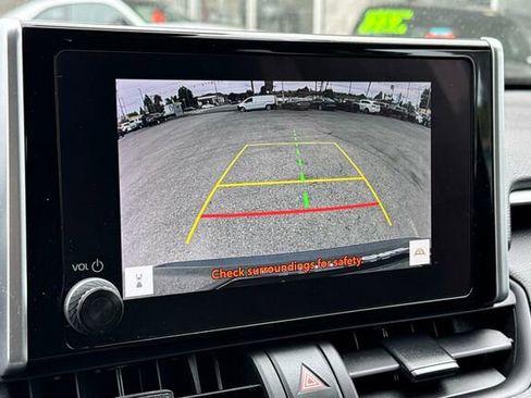 Used 2023 Toyota RAV4 XLE image 19