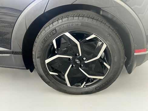 Used 2024 Hyundai Ioniq 5 SEL RWD image 11