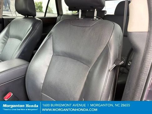 Used 2016 Subaru Outback 2.5i Limited AWD/4WD image 13