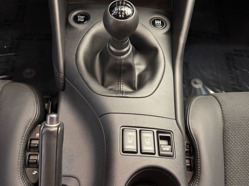 Certified 2024 Nissan Z Performance w/ Floor Mat Package image 25