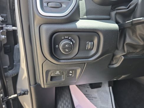 Used 2025 RAM 1500 Lone Star RWD image 12