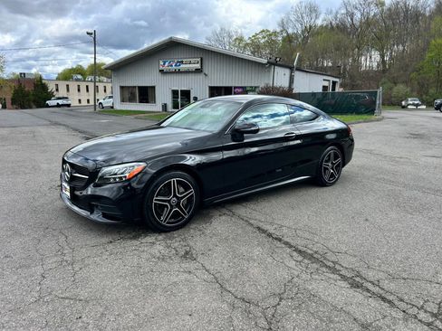 Used 2023 Mercedes-Benz C 300 4MATIC Coupe image 2