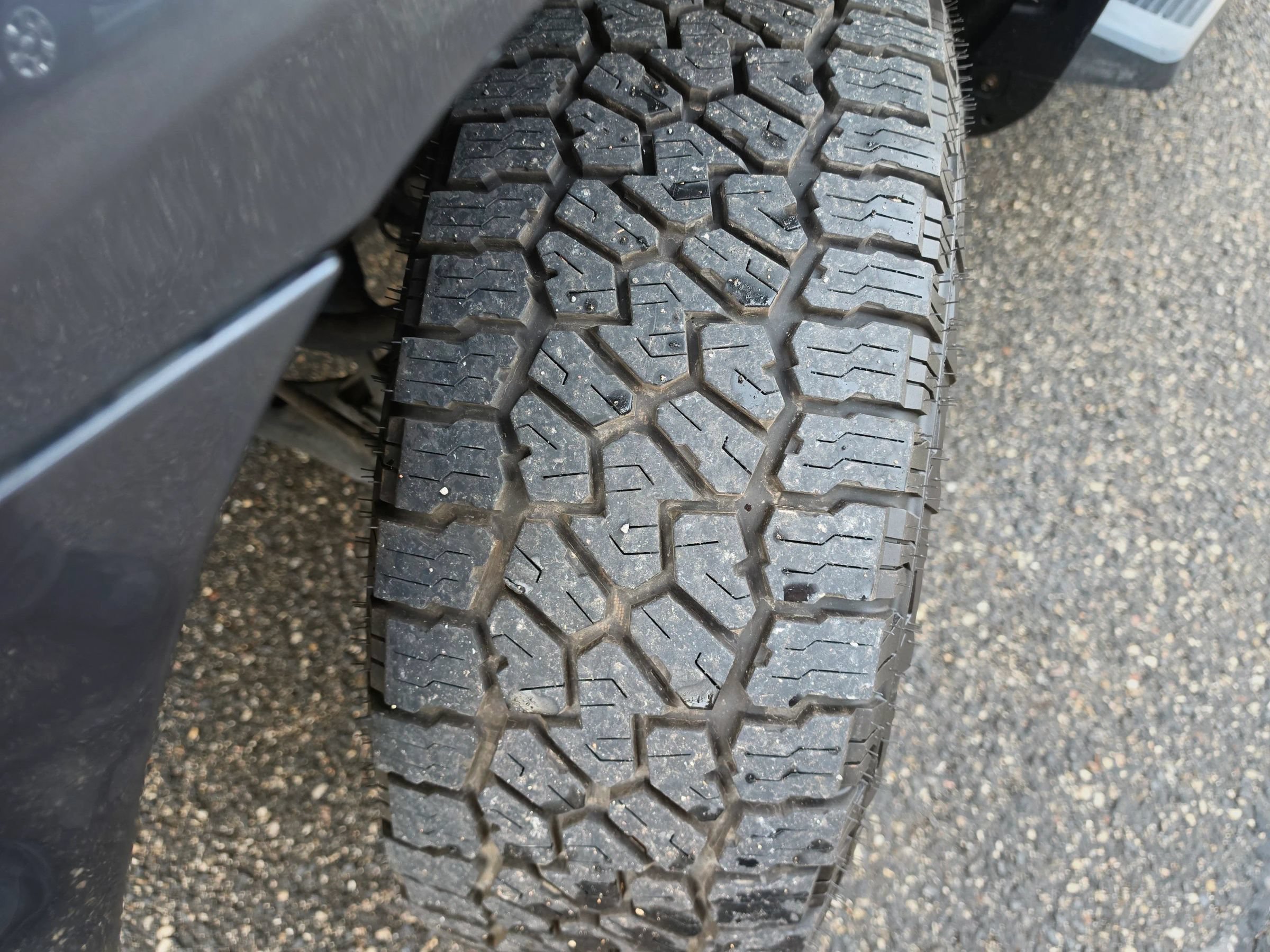 Used 2018 Toyota 4Runner SR5 AWD/4WD image 36