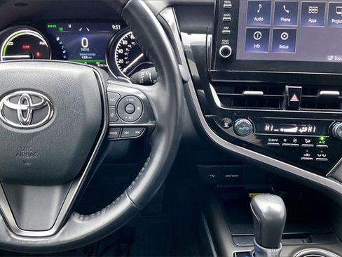 Used 2023 Toyota Camry XSE w/ Cold Weather Package image 19