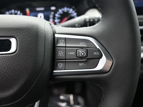 New 2026 Jeep Compass Limited AWD/4WD image 16