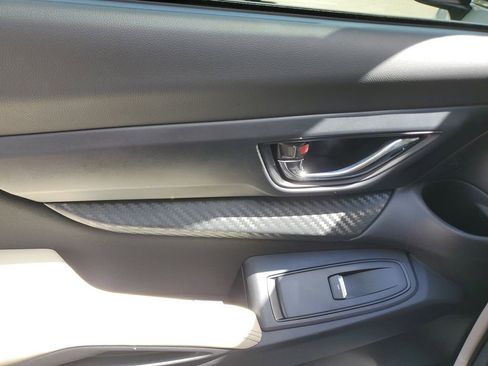 Used 2025 Subaru Ascent Premium image 16