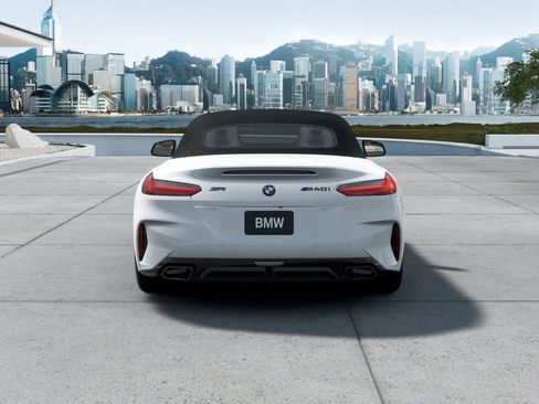 New 2026 BMW Z4 M40i w/ Premium Package RWD image 5