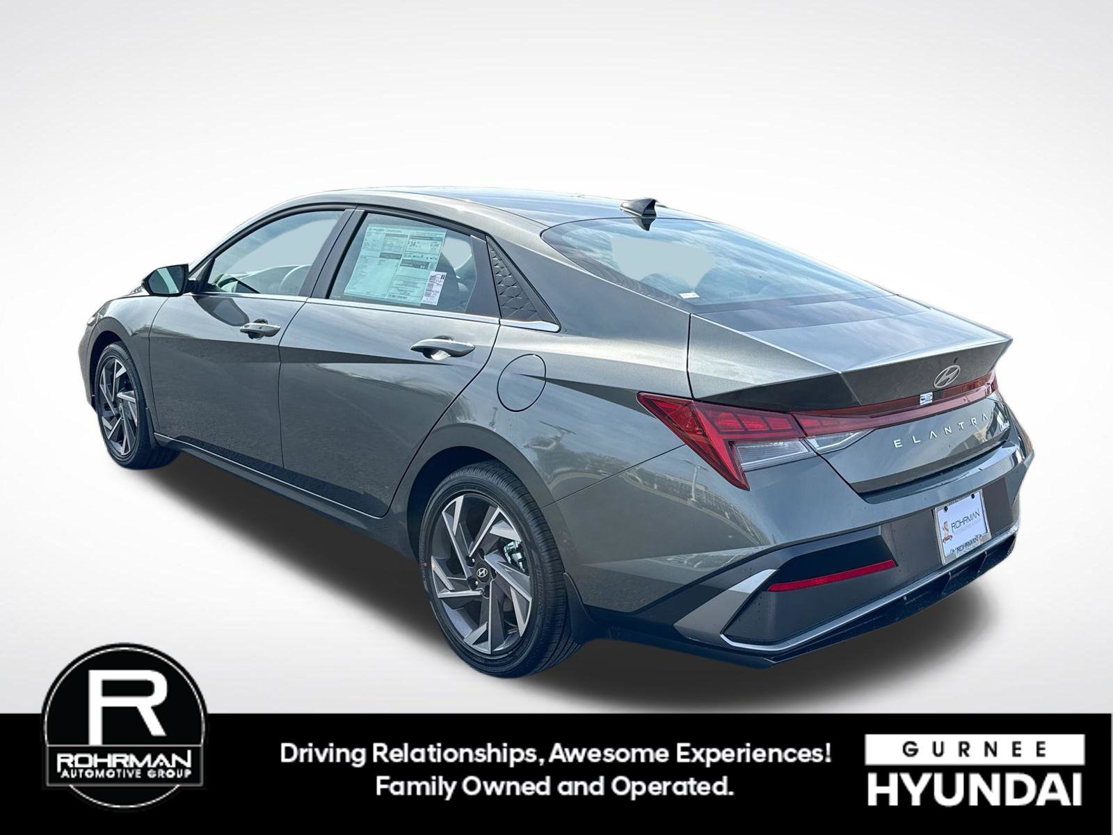 Certified 2026 Hyundai Elantra Limited FWD image 6