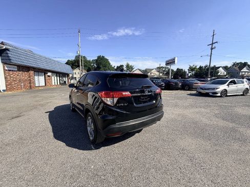 Used 2019 Honda HR-V LX image 30