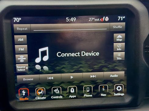 Used 2020 Jeep Wrangler Unlimited Sahara image 32