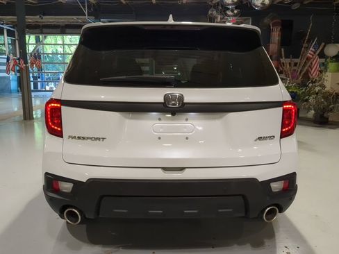 Used 2023 Honda Passport EX-L image 9