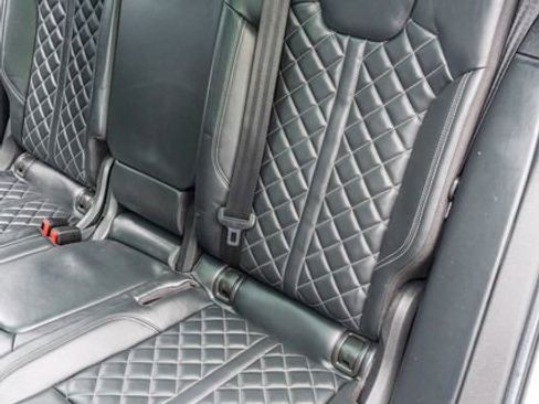 Used 2018 Audi SQ5 Prestige w/ Prestige Package image 34