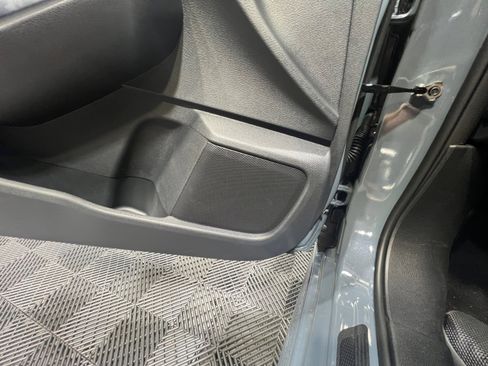 New 2025 Nissan Sentra SR image 27