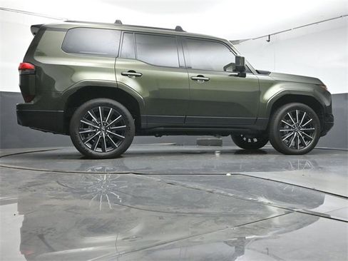 Used 2025 Lexus GX 550 550 Luxury image 40
