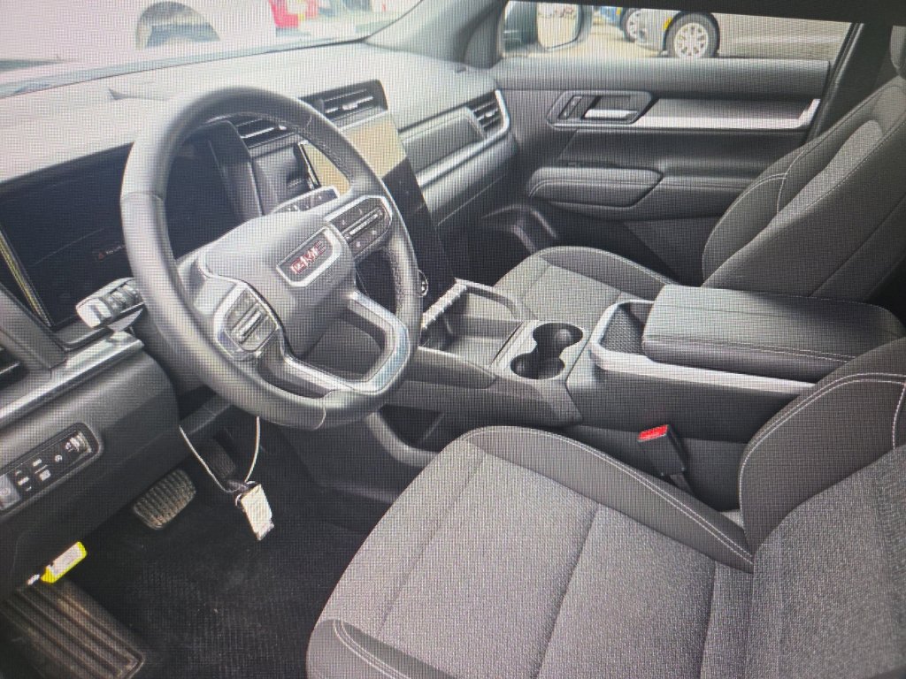 Used 2026 GMC Terrain Elevation AWD/4WD image 8