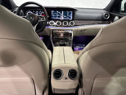 Used 2019 Mercedes-Benz E 300 image 59
