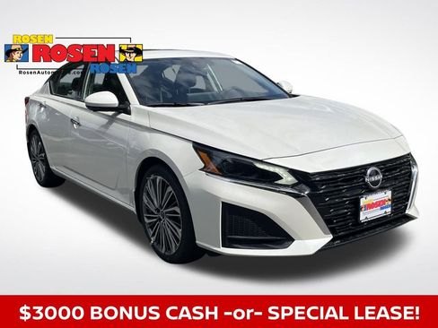 New 2025 Nissan Altima 2.5 SL image 7