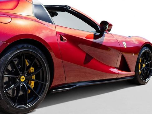 Certified 2022 Ferrari 812 GTS RWD image 19