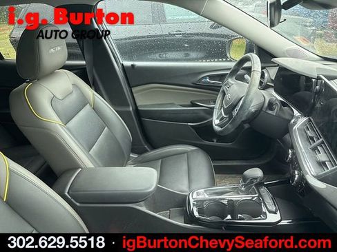 Used 2025 Chevrolet Trax ACTIV w/ Driver Confidence Package FWD image 7