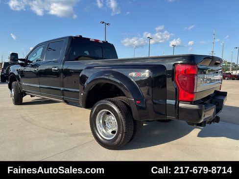 Used 2021 Ford F350 Platinum image 16
