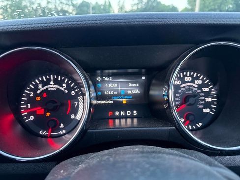 Used 2015 Ford Mustang Convertible w/ Equipment Group 051A RWD image 18