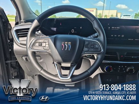 Used 2024 Buick Encore GX Preferred w/ Comfort Package AWD/4WD image 13