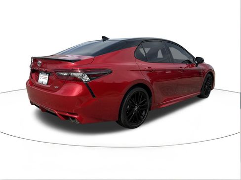 Used 2024 Toyota Camry XSE w/ Navigation Package FWD image 3