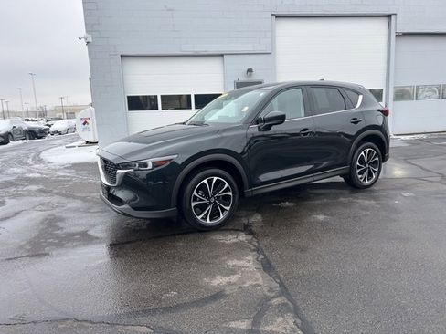 Used 2023 MAZDA CX-5 AWD 2.5 S w/ Premium Package image 18